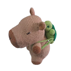 Peluche Capybara con mochila tortuga crochet en internet
