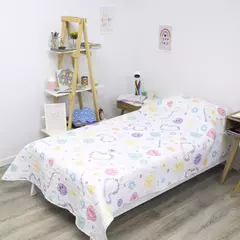 Cubrecama funny pastillitas piñata - tienda online
