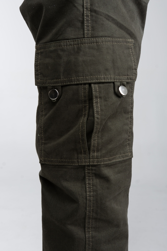 Pantalón Cargo - Verde Militar DROPN2 thumbnail 2