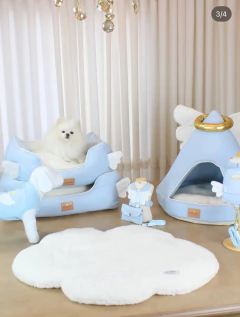 Cama Elegance Anjinho Azul para cachorro e gato - TAM G - comprar online