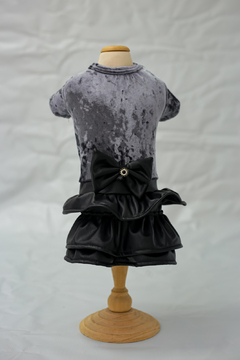 Vestido Cinza Mini Saia Couro para cachorro e gato