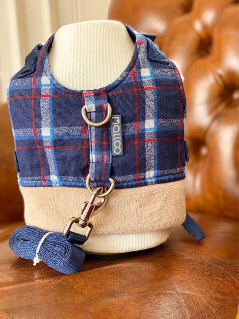 Peitoral Xadrez Azul Malloo para cachorro e gato - TAM M