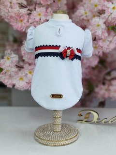 Baby Look Branca Listra Azul e Vermelha para cachorro e gato - comprar online