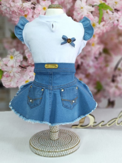 Vestido Mini Saia Jeans Delavê Bolsos Blusa Branca para cachorro e gato