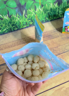 Petisco Quipoca de Filé de Frango para cães e gatos na internet