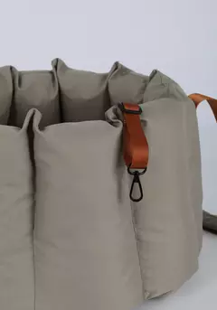 Bolsa de Passeio e Transporte Acolchoada para cachorro e gato na internet