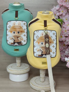 Imagem do Moletom Labubu Verde para cachorro e gato