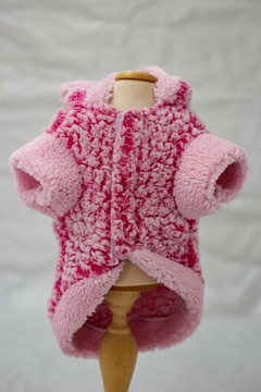 Casaco Teddy Rosa com Capuz de Orelhinhas para cachorro e gato na internet