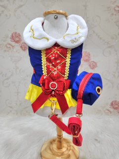 Peitoral Encanto de Neve com Porta Cata Caca para cachorro