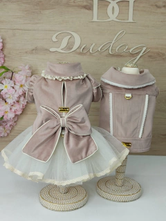 Jaqueta Veludo Rose Zíper para cachorro e gato na internet