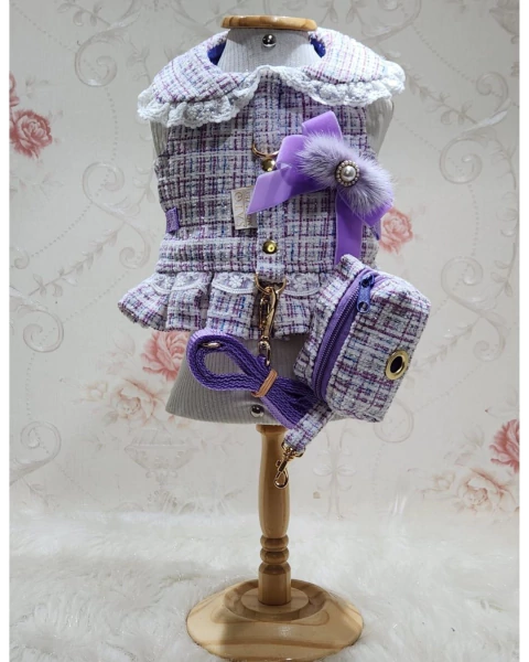 Peitoral Tweed Lilás com Porta Cata Caca para cachorro