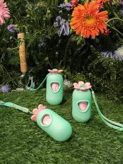 Dispenser Cata Caca Flora VETRESKA (Kit 1 Dispenser + 1 Rolo) - loja online