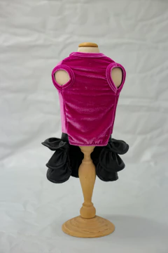 Vestido Pink Mini Saia Couro para cachorro e gato - Estilo de Vida Pet