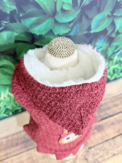 Casaco Labubu Bordô para cachorro e gato na internet