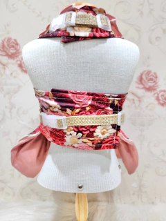 Vestido Peitoral Glamour para cachorro (acompanha guia) na internet