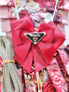 Vestido Peitoral Glamour para cachorro (acompanha guia) - comprar online