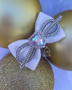 Laço Ano Novo Veludo Branco Coração para cachorro e gato - comprar online