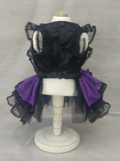 Vestido Halloween Bruxinha Roxo e Preto para cachorro e gato na internet
