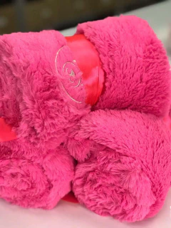 Manta Térmica e Antialérgica Baby Pink para cachorro e gato - comprar online