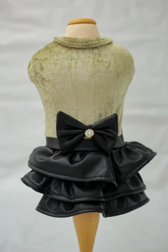Vestido Verde Mini Saia Couro para cachorro e gato na internet