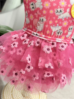 Regatinha Gatinha Marie com Tutu para cachorro e gato na internet