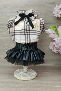 Saia Love Couro PU Preta para cachorro e gato na internet