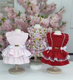 Imagem do Vestido Doce Infância Poá Vermelho para cachorro e gato