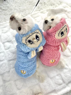 Casaco Labubu Azul Bebê para cachorro e gato na internet