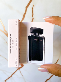 FLACONETE NARCISO RODRIGUEZ FOR HER EDT - 1ML