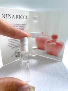 FLACONETE NINA RICCI ROSE - 1,5ML - Ps Perfumes