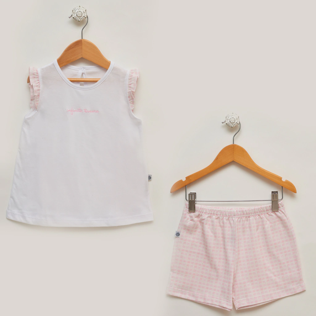 Pijama Nena remera y short cuadritos rosa