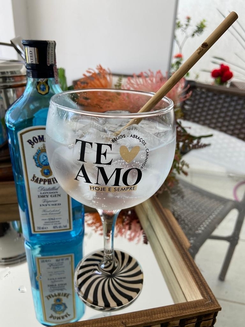 Taça de Gin te amo