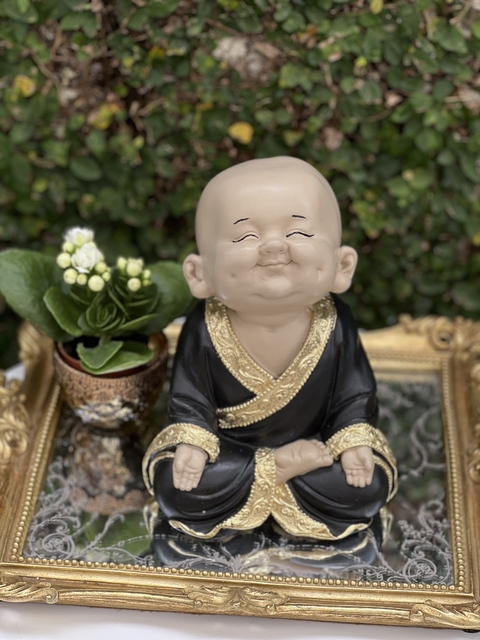 Buda Sorridente veste black