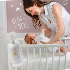 AROMATIZANTE PETIT ENFANT DE AMBIENTE & ROPA DE BEBÈ X 240 ML