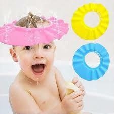 VISERA DE BAÑO , SUAVE, IMPERMEABLE, PROTECCIÒN PARA LOS OJOS Y OÌDOS DEL BEBÈ POR LA CAIDA DEL SHAMPOO Y EL AGUA