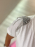 t-shirt com aplicações 