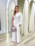 conjunto blusa ombro só e calça pantalona off white 