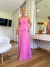 Vestido Longo Chiffon Plissado com Babado e Gola