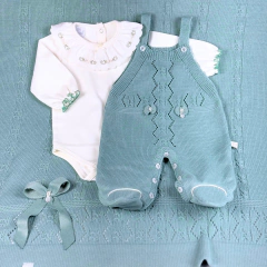 SAIDA MATERNIDADE JARDINEIRA TRICOT E BODY ISABELY VERDE - comprar online