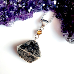Dije Cuarzo rutilado y pirita - Ser Mineral Accesorios 