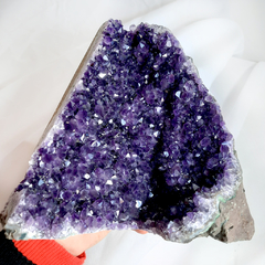 Drusa de Amatista Obispo grande (B) - Ser Mineral Accesorios 