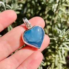 Dije Corazón de Ónix Cielo mediano en internet