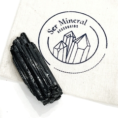 Turmalina negra (L) - comprar online