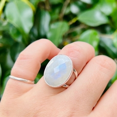 Anillo adularia facetada en internet
