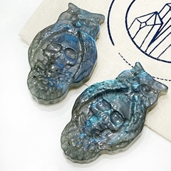 Buho con calavera de labradorita - comprar online
