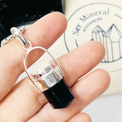 Dije de turmalina quiebra lisa y adularia - Ser Mineral Accesorios 