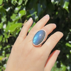 Imagen de Anillo Labradorita azul