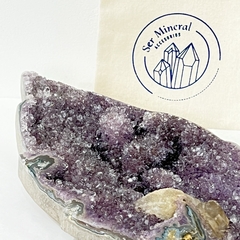 Hoja drusa amatista con calcita cristalizada (C) - Ser Mineral Accesorios 