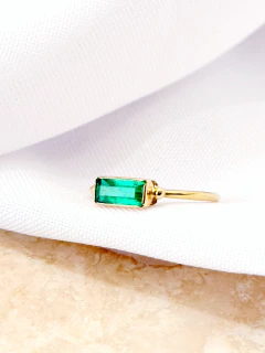 Anillo de ORO y Esmeralda colombiana - comprar online