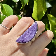 Anillo de charoita en internet
